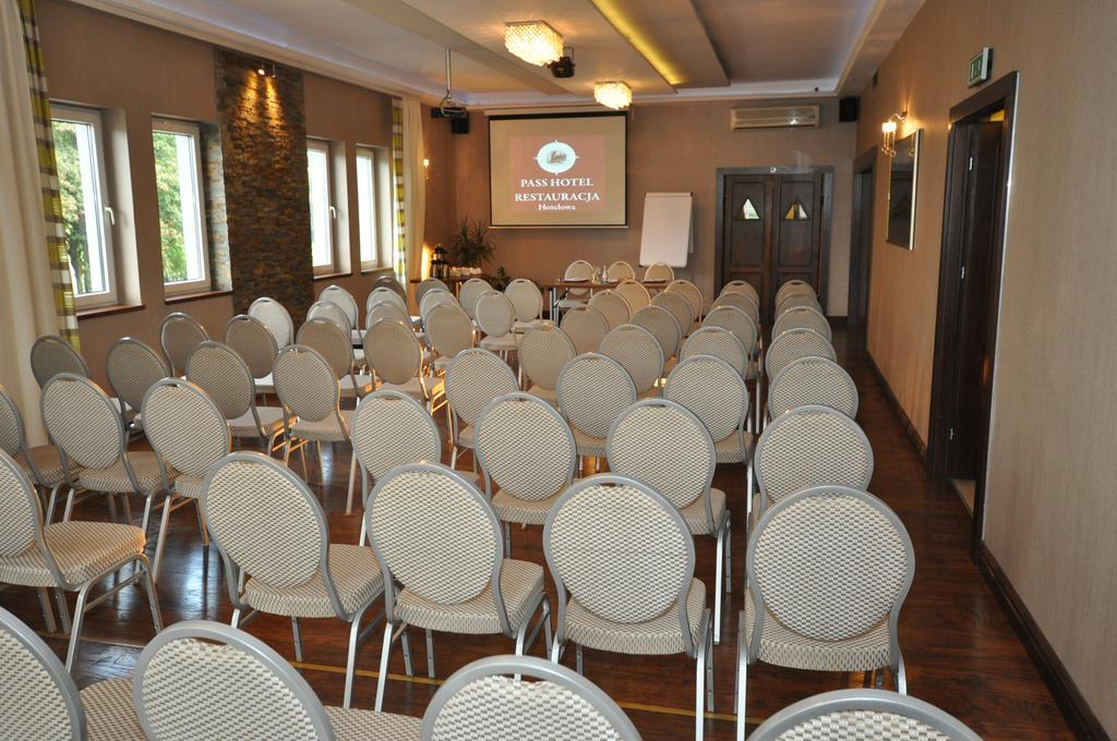 Pass Hotel Zebrzydowice Extérieur photo